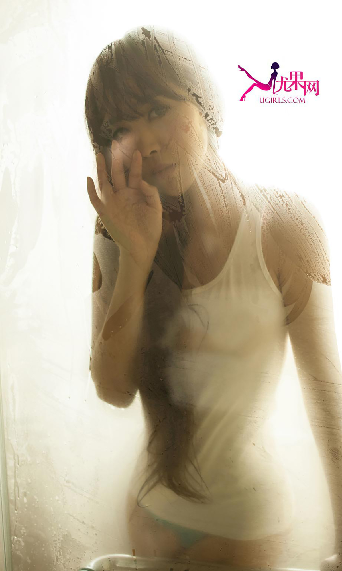 [Ugirls尤果网] 爱尤物专辑 2015 No.135 ANNA 张译文